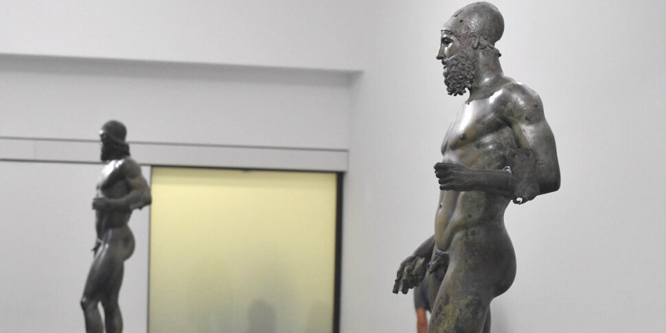 “Viagem à beleza” dos Bronzes de Riace: homenagem de Rai Storia 50 anos após sua descoberta