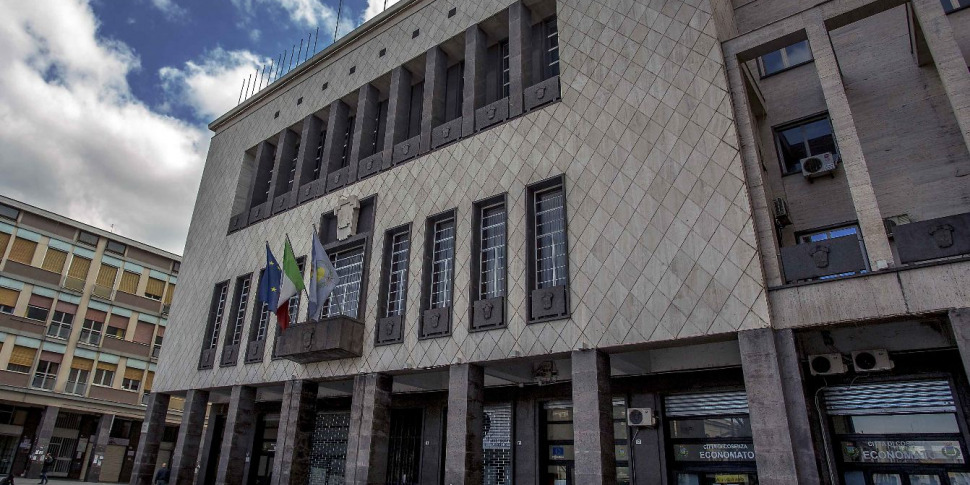 Cosenza, a campanha nacional "Há um lugar para você" para incentivar o emprego