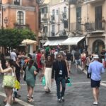 Taormina, capital do turismo no sul da Itália, mas o caso dos guias ilegais está no centro das atenções