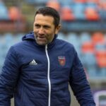 Cosenza chamado para relançar Buscè: «Humilde mas não temeroso» AS PROVÁVEIS FORMAÇÕES