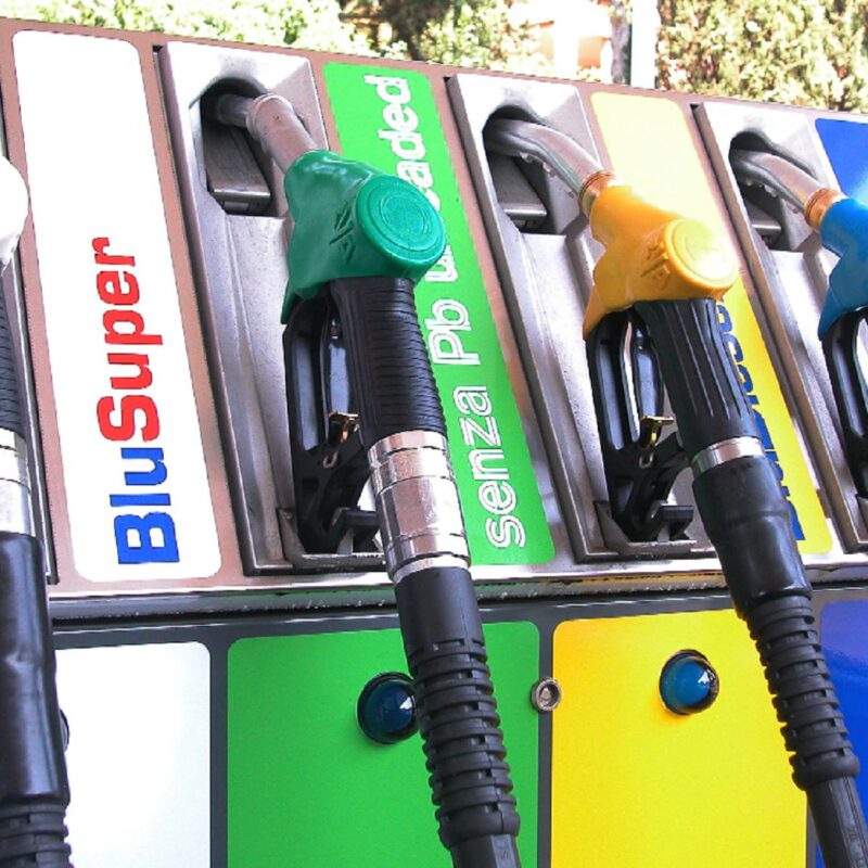 Combustíveis, gasolina, gasóleo, impostos especiais de consumo