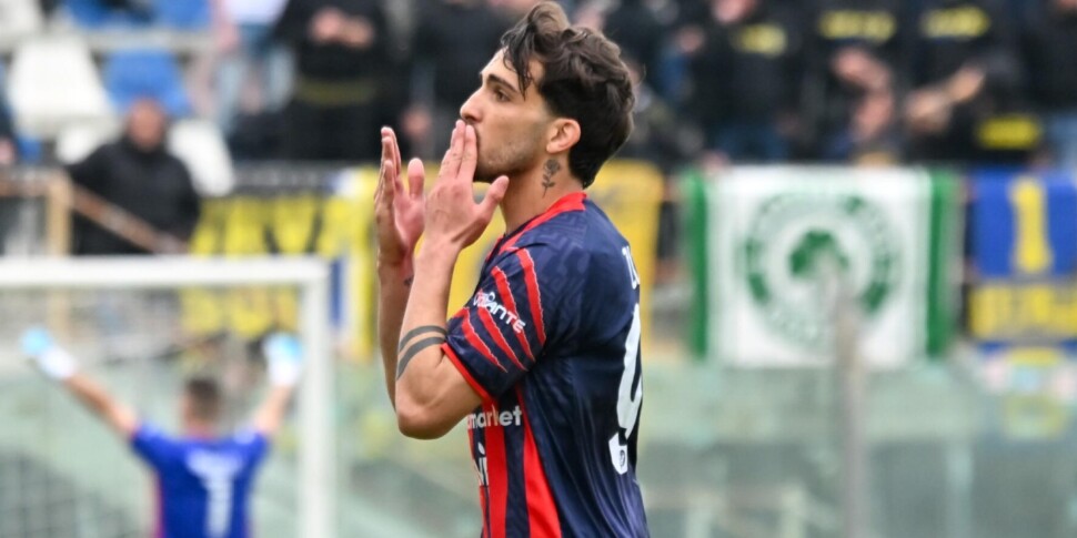 Pontos de ouro no Scida: Crotone vence Audace por 3 a 1 e fecha vantagem na classificação