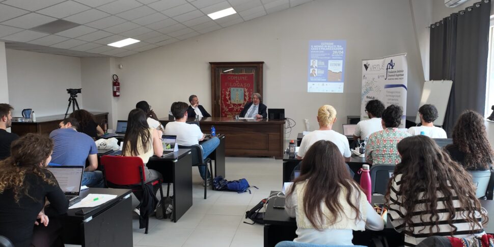 Gianluca Ansalone conversa com os jovens da Fundação Augurusa: “Green SIM agrega competências e relança o debate profundo sobre questões globais”
