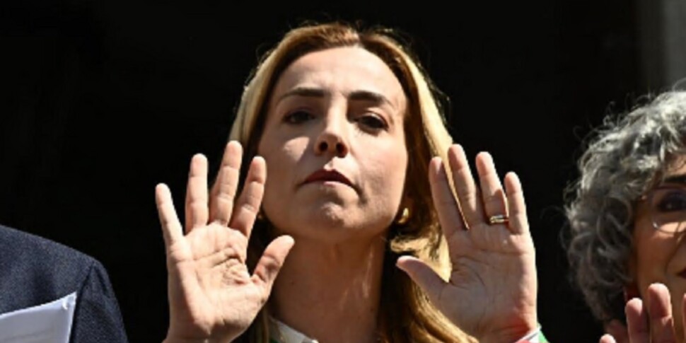 Calenda: “Se Silvia Salis for líder de centro-esquerda poderemos abrir um diálogo”