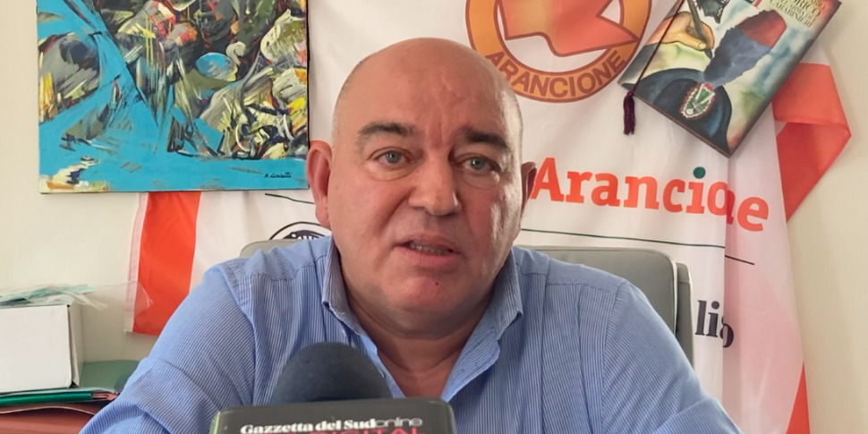 Civita, prefeito Tocci sobre a frase de Raganello: “Como eu poderia parar a água que vem de outro município, com as minhas mãos?”