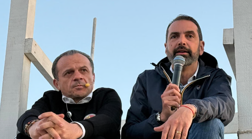 Eleições em Messina, ataques e denúncias: mais um confronto entre centro-direita e Cateno De Luca