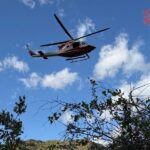 Gerace cai 200 metros de um penhasco e morre: recuperação dramática do Corpo de Bombeiros e Resgate Alpino
