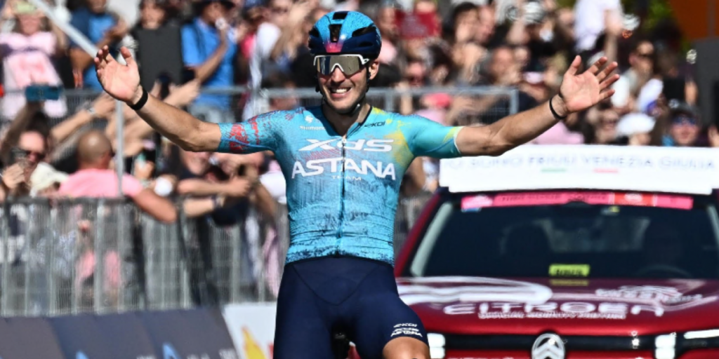 Giro d'Italia, triunfo italiano: Bettiol vence o solo Alessandria-Verbania