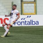 Messina vence o clássico contra Milazzo graças a Toure e vai para os playouts: a salvação está em jogo em Ragusa