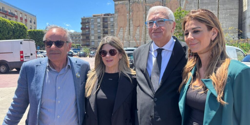 Ministro Foti em Messina: “Na Sicília, excelentes resultados no Pnrr mas deve ser acelerado. Tudo ficará mais claro no dia 31 de agosto”