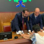 Messina se despede dos barracos da via La Rocca: entrega de hospedagem a 14 famílias VÍDEO