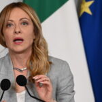 Meloni ao Parlamento antes do Conselho da UE: A Europa precisa da “coragem da verdade”. Burocratas não atrapalham a política