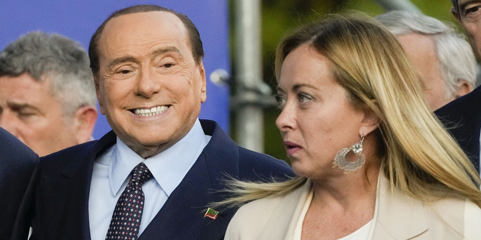 O primeiro-ministro Meloni lembra Silvio Berlusconi: “Com ele um caminho partilhado que continua até hoje”