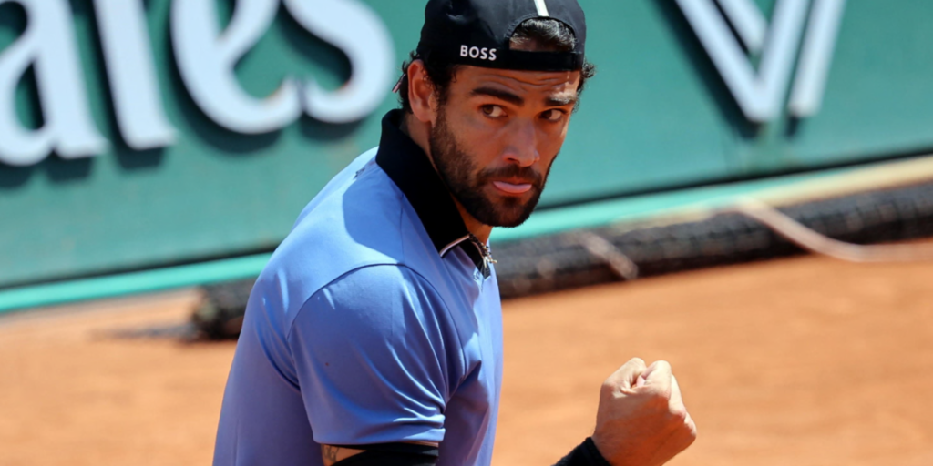 Roland Garros, Berrettini é um leão! Perdendo dois sets a um, ele volta e vence o super tie-break, anulando match points