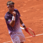 Roland Garros, Itália órfã de Sinner e Musetti ainda está viva! Cobolli vence Tien e voa para as oitavas de final