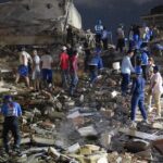 Terremoto de magnitude 7,5: na Venezuela as pessoas cavam com as próprias mãos: 920 mortos. Cerca de 50.000 desaparecidos