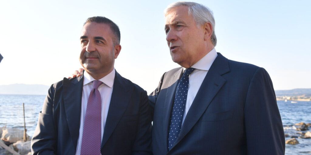 Tajani, de Reggio, dirige-se a Trump: «As suas palavras falam por si. Vannacci? Muleta para o centro-esquerda"