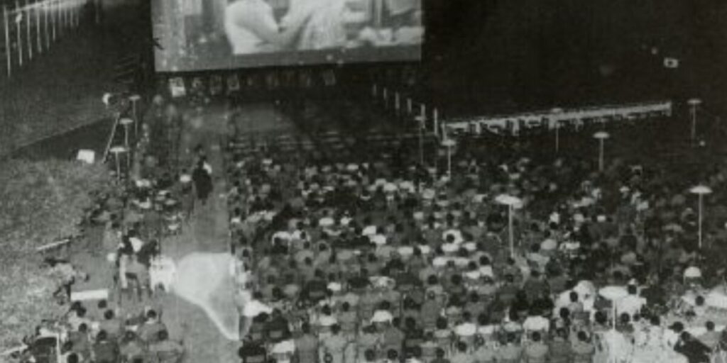 Messina, bem-vindo de volta ao histórico festival de cinema!