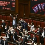 Lei eleitoral: os atiradores enterram as preferências. Meloni derrotado, "o pântano vence"