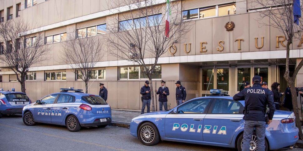 A licença de um local em Bisignano onde frequentam criminosos foi suspensa