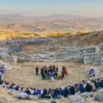 De Monte Jato a Taormina, o Stone Theatres Opera Festival é inaugurado em sinal de redenção civil e arte inclusiva