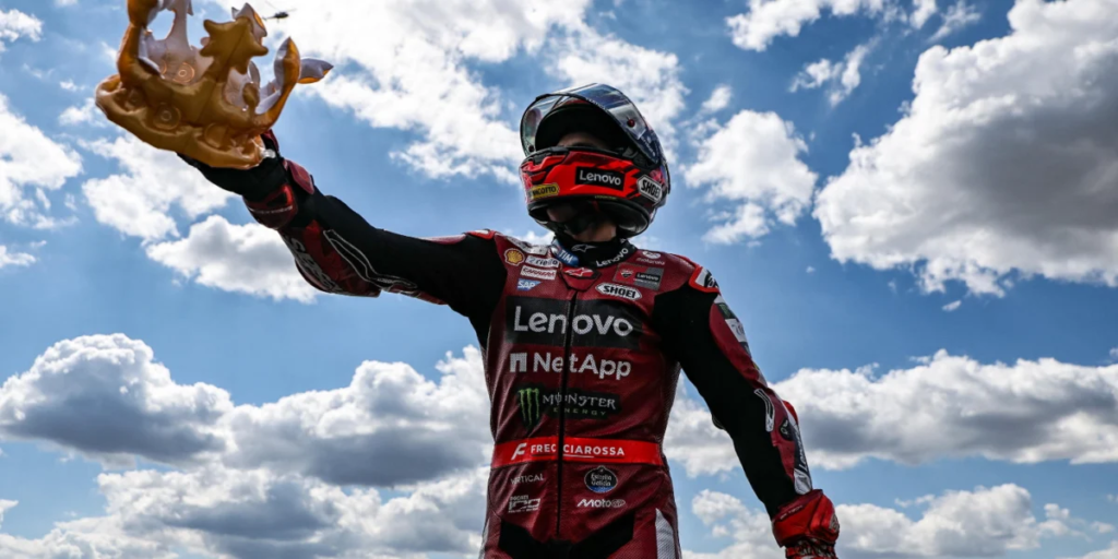 Moto GP: Marc Marquez vence na Alemanha sobre Ogura e Fernandez. Cirurgia de clavícula para Bezzecchi