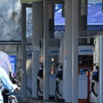 Na Calábria, o tanque cheio mais caro da Itália: a mobilidade é a nova emergência social