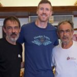 O campeão de basquete Matt Bonner retorna a Messina de férias: “Que bom estar aqui depois de 22 anos”
