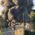 O pesadelo volta a Palmi, um grande incêndio no centro de resíduos "Poly2Oil" dois anos após o primeiro incêndio FOTO