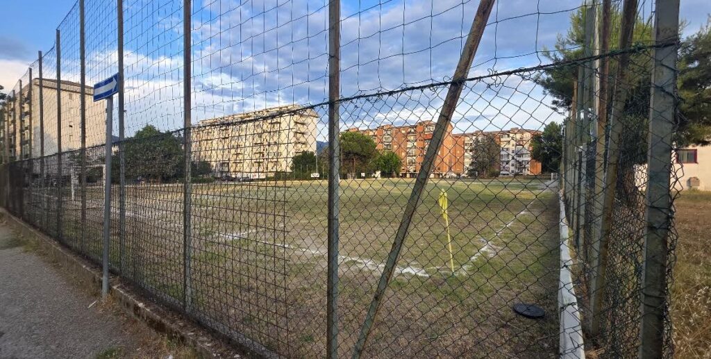 Reestilização do campo esportivo do Villaggio Europa
