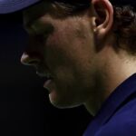 Jannik Sinner pula o Aberto dos EUA. O anúncio: «Meu joelho direito me incomoda. Não estou pronto para competir."