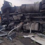 A2 Del Mediterraneo: caminhão tomba em Saracena, um ferido. Trânsito bloqueado e desvios em direção ao Sul FOTO