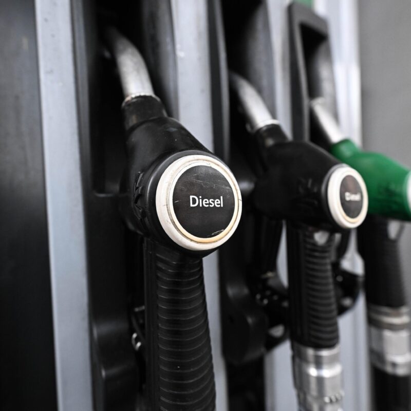 Abastecer com gasolina