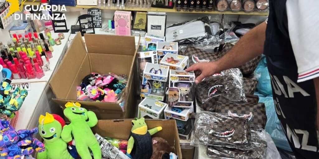 Diamantes, produtos inseguros e marcas falsas: mais de 26 mil itens apreendidos pela Polícia Financeira