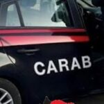 Ele ataca a esposa e tenta estrangulá-la com o cabo do celular: 77 anos preso em Giardini Naxos