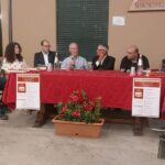 Favelloni, grande participação na apresentação do livro de Basilio Purita: «Uma viagem à identidade do país»