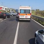 Mais um acidente na Estrada Estadual 106, dois feridos em colisão entre carros em Mandatoriccio