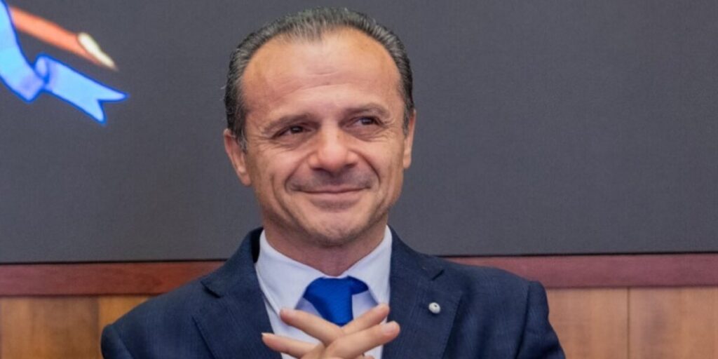 Messina, o parecer do Gabinete Legislativo da Região. De Luca: “Documento negado a três parlamentares e entregue a outros”