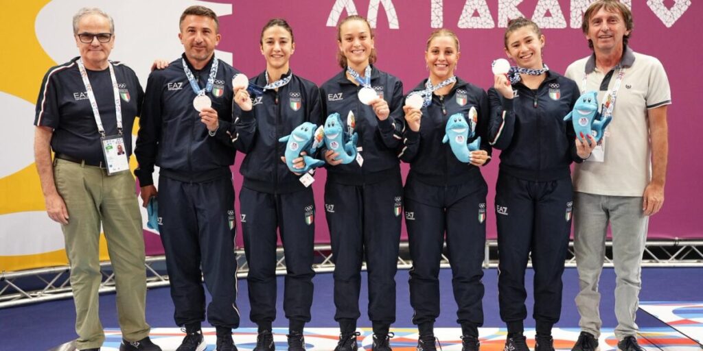 Nos Jogos do Mediterrâneo, a seleção italiana feminina de tênis de mesa é prata. Derrota da Azzurre contra o Egito: Carnovale de Vibo também no grupo