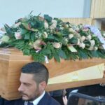 Sibari, emoção e dor pela última despedida de Ornella Forastefano: “Havia tanta bondade nela”