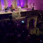 Cerisano, começando com força a primeira noite do Festival delle Serre. O Teatro foi inaugurado e novos eventos hoje