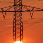 Contas, 30% de desconto em electricidade e gás da Eni. Enel responde: «Eletricidade 50% abaixo do preço de atacado»