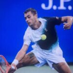 Aberto dos EUA, maratona de Cobolli. Primeiro eles perderam por 2 a 0, depois a reviravolta sensacional contra o Comesaña. Bellucci também avança