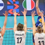 Campeonatos europeus de vôlei, a Itália de De Giorgi derrotou surpreendentemente a Finlândia nas quartas de final. Lavia e seus companheiros são subjugados