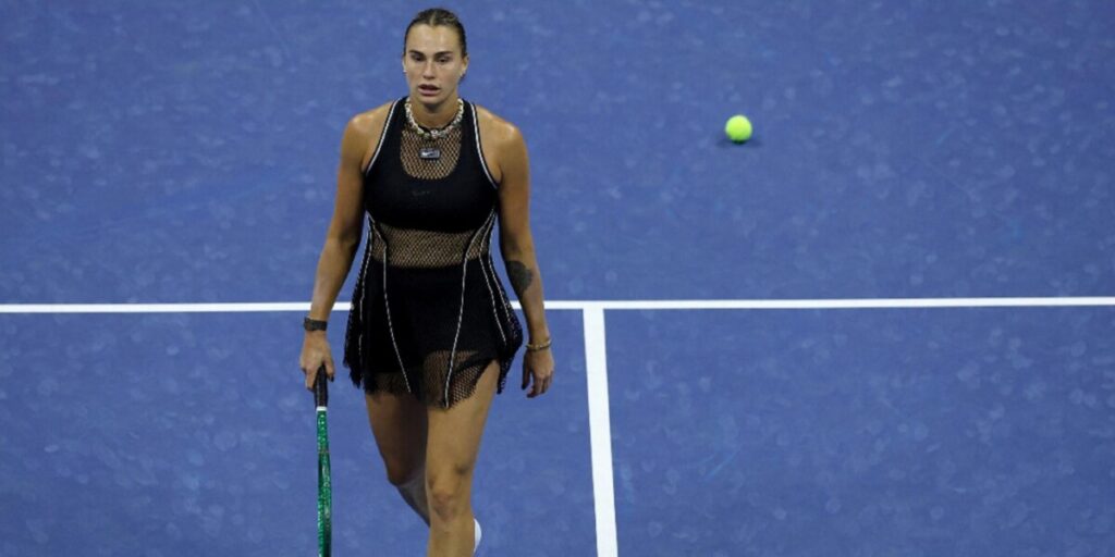 Cheiro forte de maconha no Aberto dos EUA, Sabalenka interrompe saque