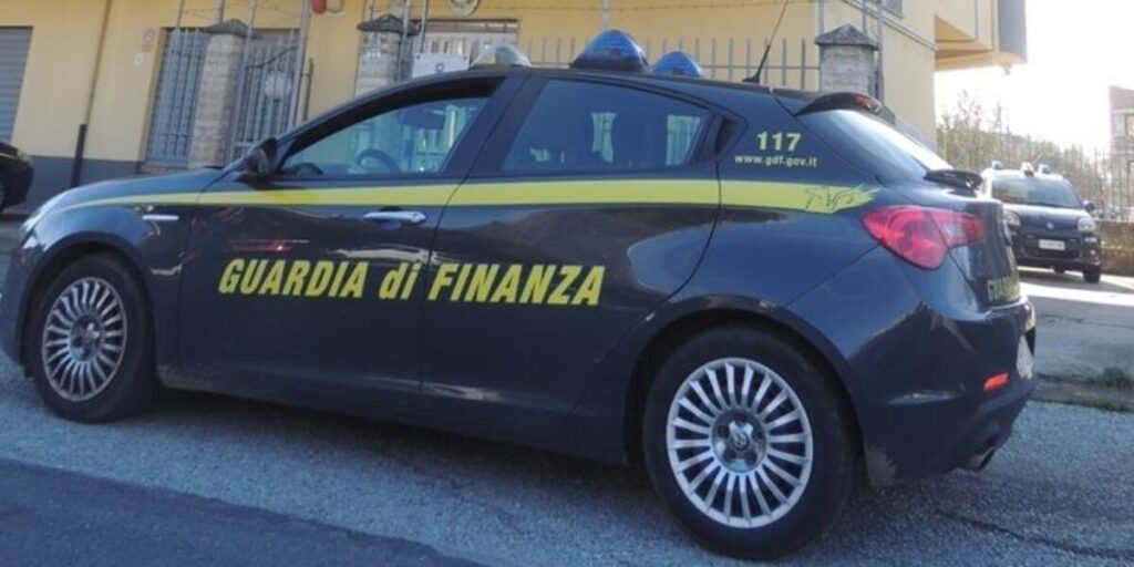 O ex-presidente da Ordem dos Contadores e Peritos Contábeis de Castrovillari foi preso por peculato