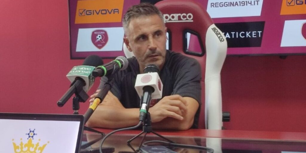 Reggina, perfume de fósforo grande. Em breve está o Igea Virtus