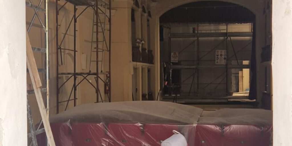 Requalificação urbana de Lamezia, começaram os canteiros de obras do Teatro Umberto