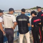 Verão seguro, controlos nos estabelecimentos balneares de Soverato e Montepaone: apreendidos 60 quilos de alimentos e multas de 25 mil euros