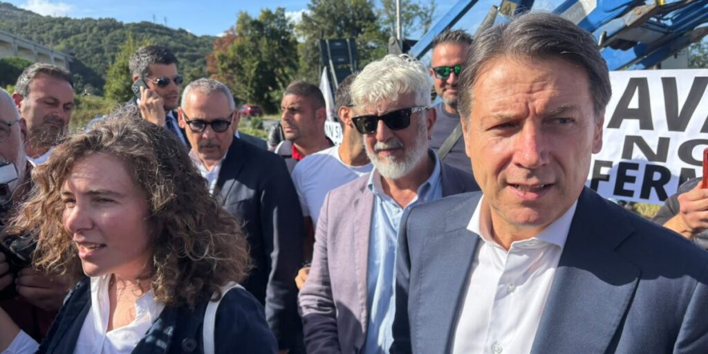 Caro combustível, agricultores calabreses para Conte (M5S): "“Não sabemos se chegaremos ao final do ano. Precisamos de intervenções estruturais" FOTO | VÍDEO